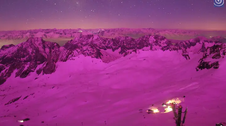 Zugspitze-Süd 11.05.2024, 03.30 Uhr Webcam DWD, foto-webcam.eu | © Webcam DWD, foto-webcam.eu