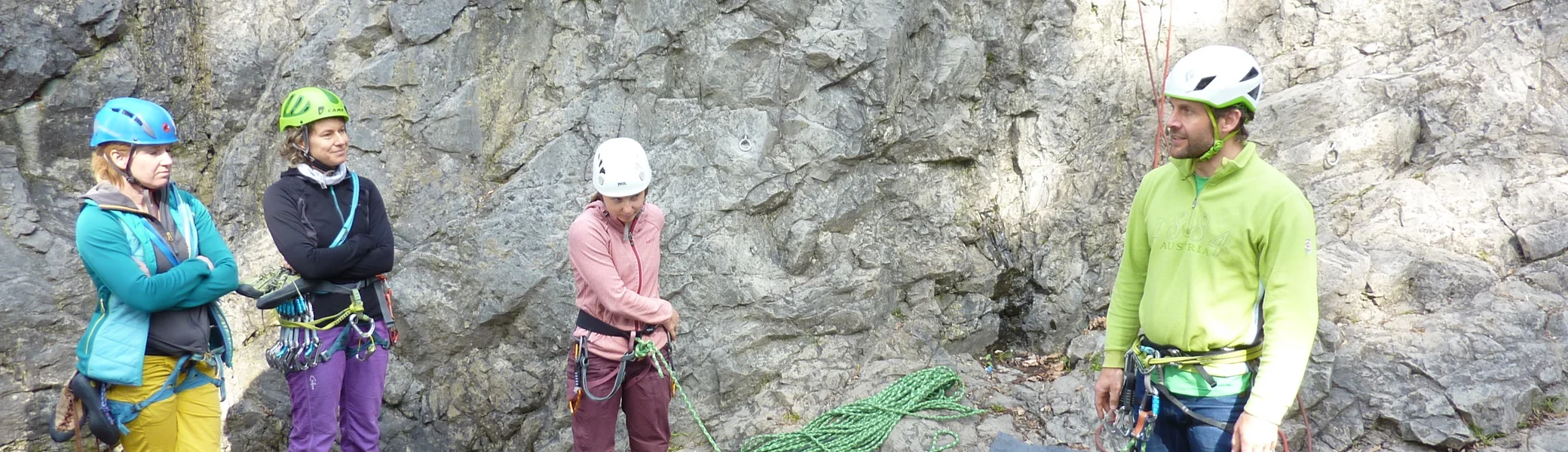 Übung zum Umbauen am Umlenker | © DAV-FN / T. Huber