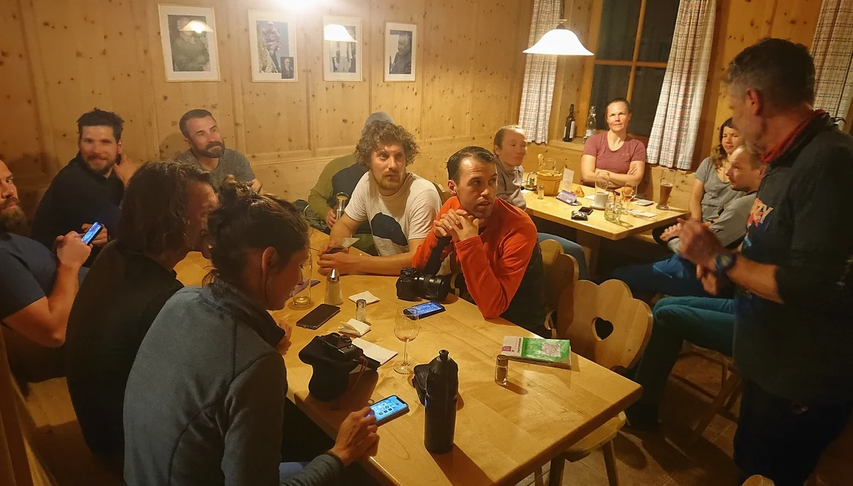 Theorie in der Jamtalhütte | © DAV-FN/Peter Schäfer