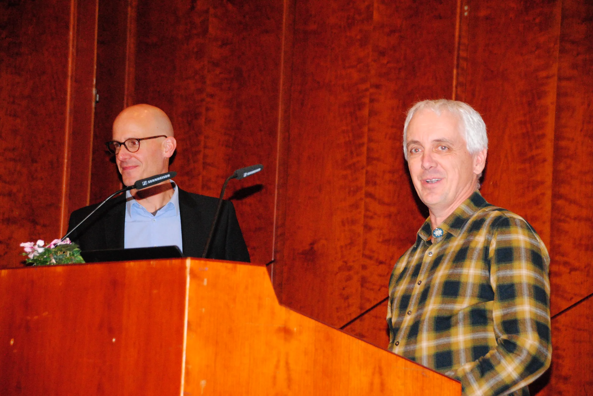 Wolfgang Ambrosch berichtet von 55 Jahren auf der Lankhütte | © DAV-FN / H. Strobel