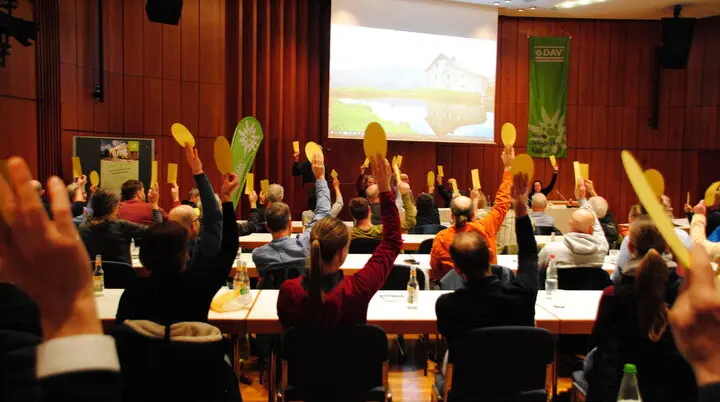 Abstimmung Mitgliederversammlung | © DAV-FN T. Huber