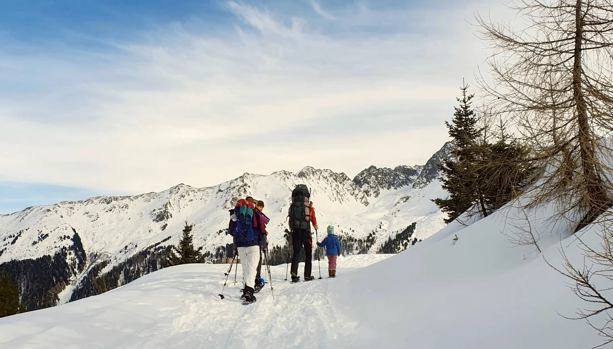 Mit Schneeschuhen zur FN-Hütte | © DAV-FN/Anna Schababerle