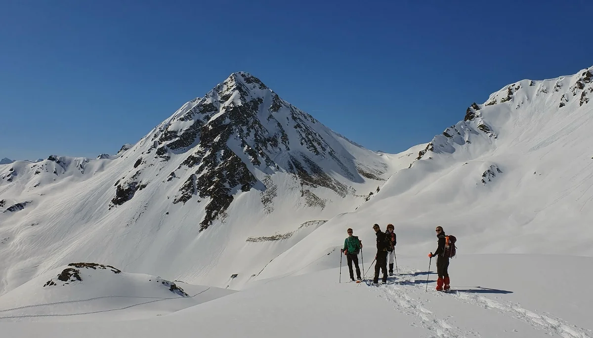 Mit Schneeschuhen zur FN-Hütte | © DAV-FN/Anna Schababerle