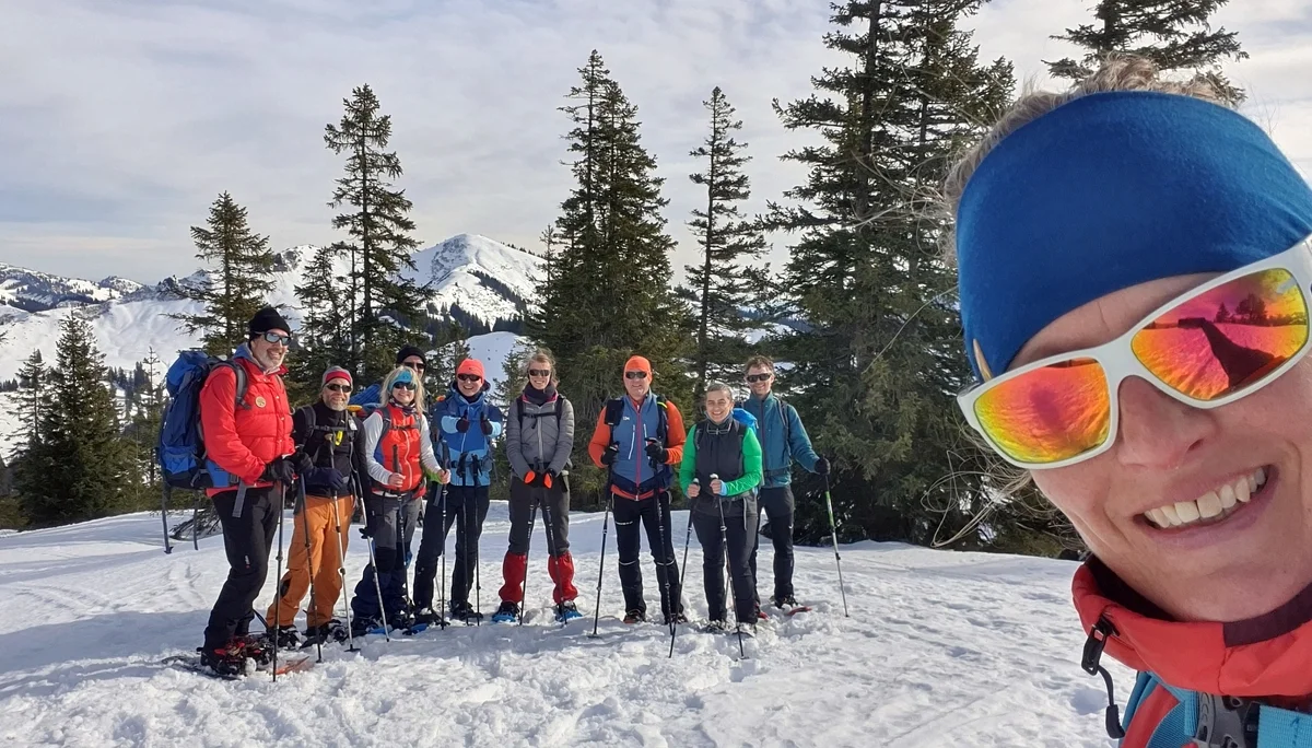 Selfie der Schneeschuhgruppe | © DAV-FN/Anna Schababerle