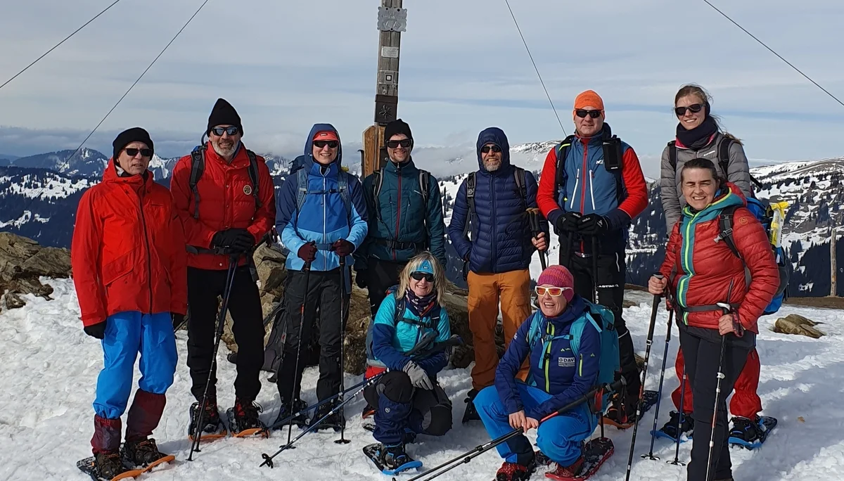 Auf dem Gipfel des Riedberger Horns | © DAV-FN/Anna Schababerle