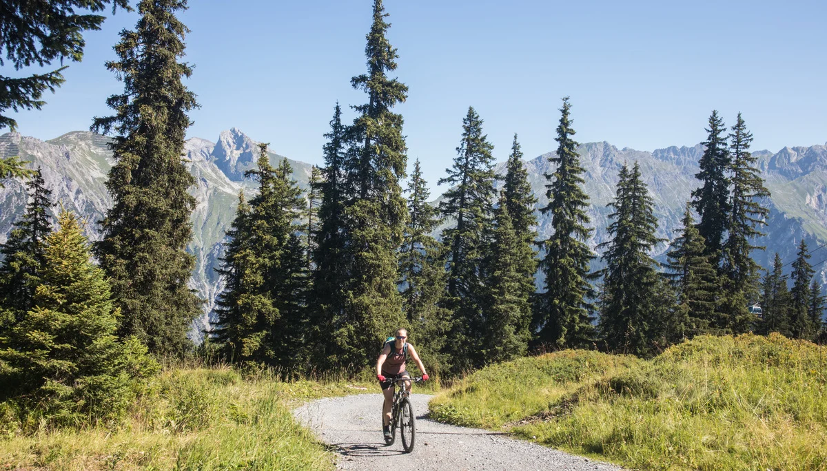 DAV_Burtschakopf_MTB_Auffahrt01 | © DAV-FN / Christian Feil