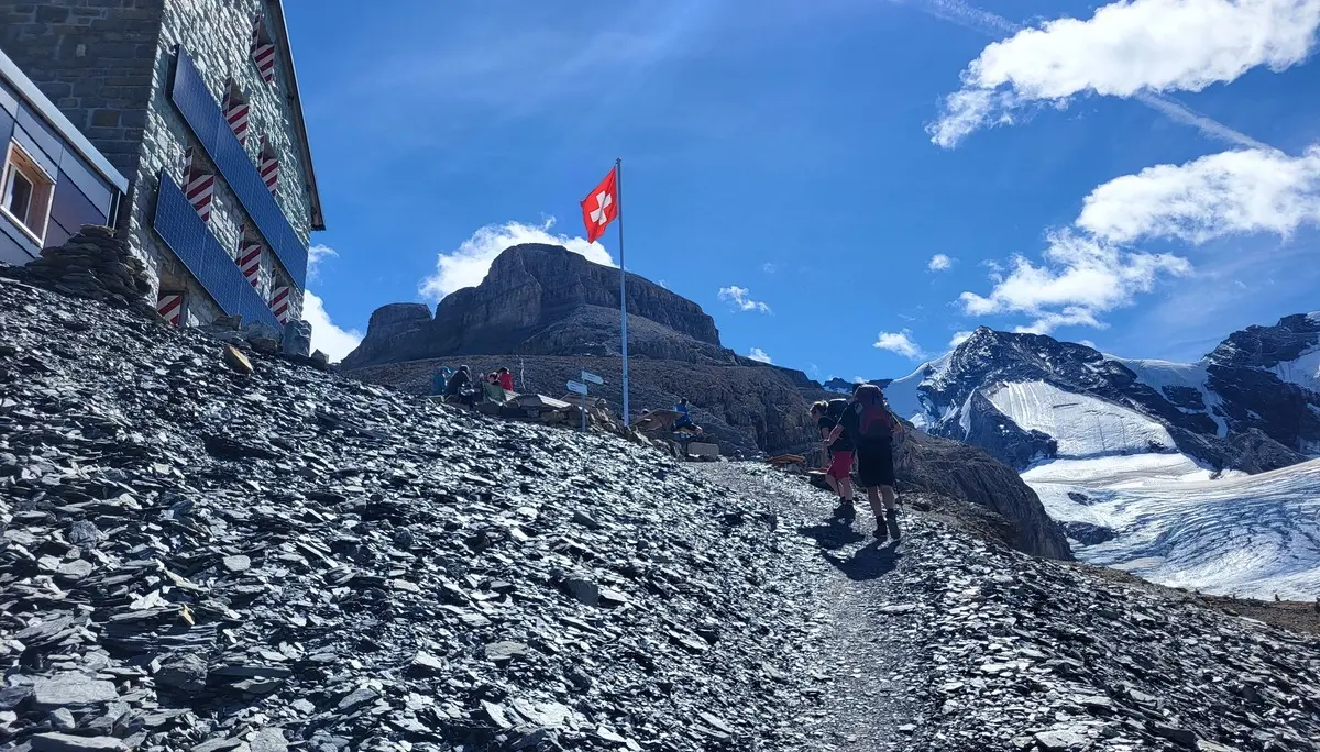 Kurz oberhalb des Hohtürli liegt die Blüemlisalphütte. | © DAV-FN / Alexander Ruh
