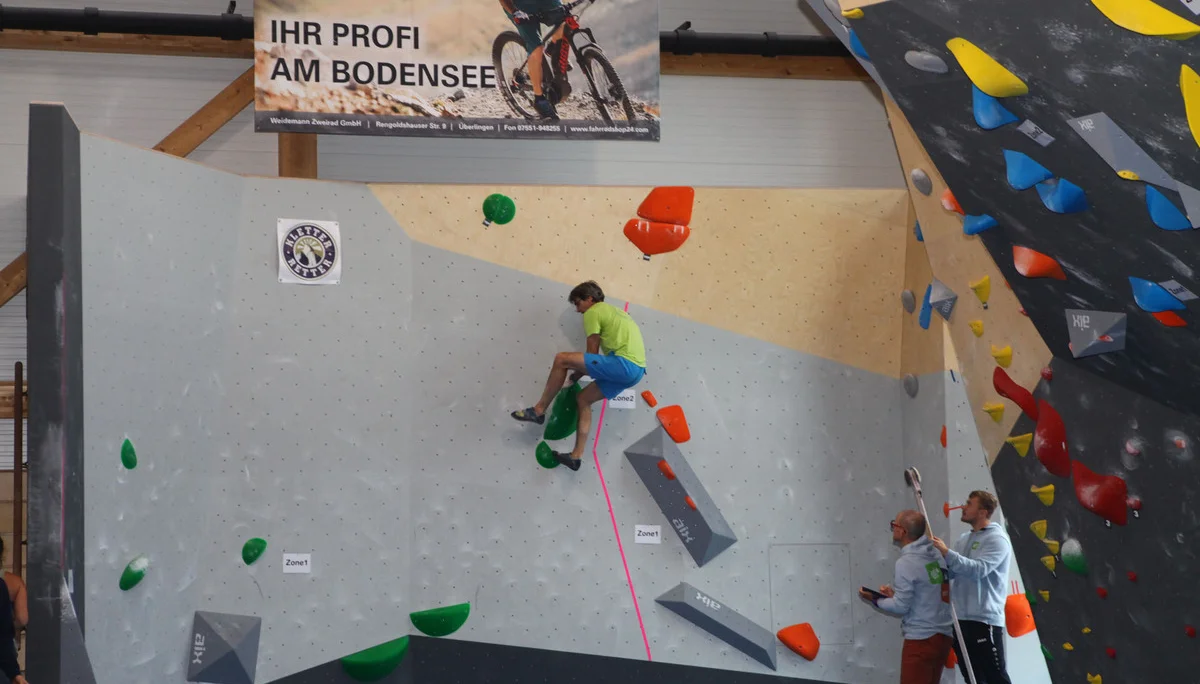 Erster Finalboulder auf der Platte | © DAV-FN - Thomas Müller