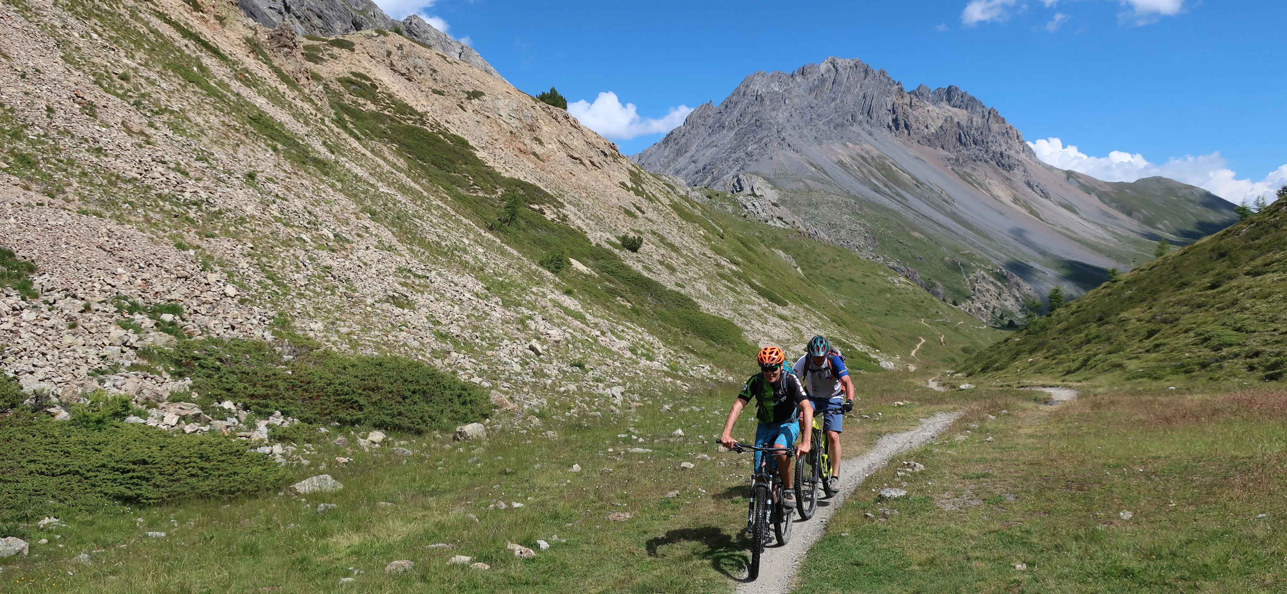 Friedrichshafener Hütte in , Tirol