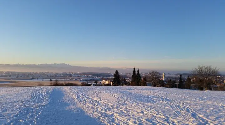 Panorama Haldenbergkapelle im Winter | © Foto:  Tourist-Information Friedrichshafen auf  outdooractive