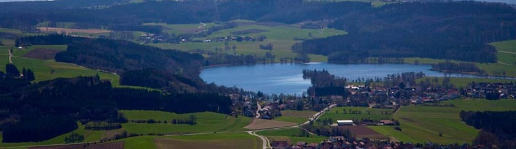 Blick auf den Ilmensee, Höchsten und Alpen | © Gemeinde Ilmensee