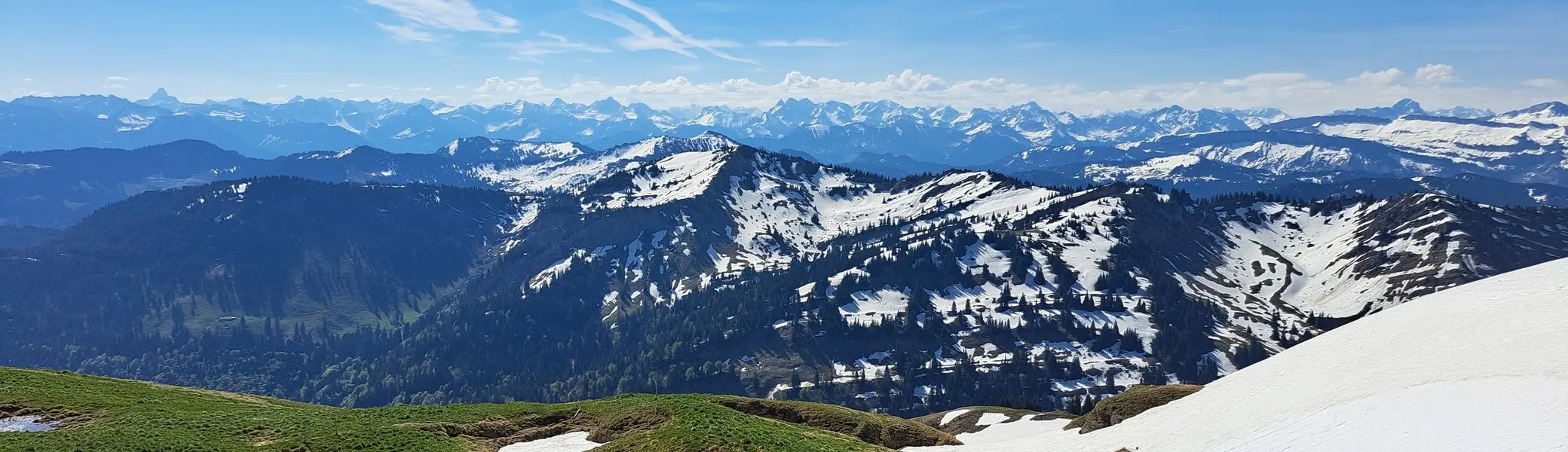 Blick vom Hochgrat (Nagelfluhkette) | © Aline Sommer