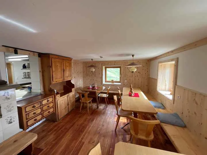 Häfler Hütte neue Stube 2 21.06.2024 | © www.spiss-partner.at / F. Larcher