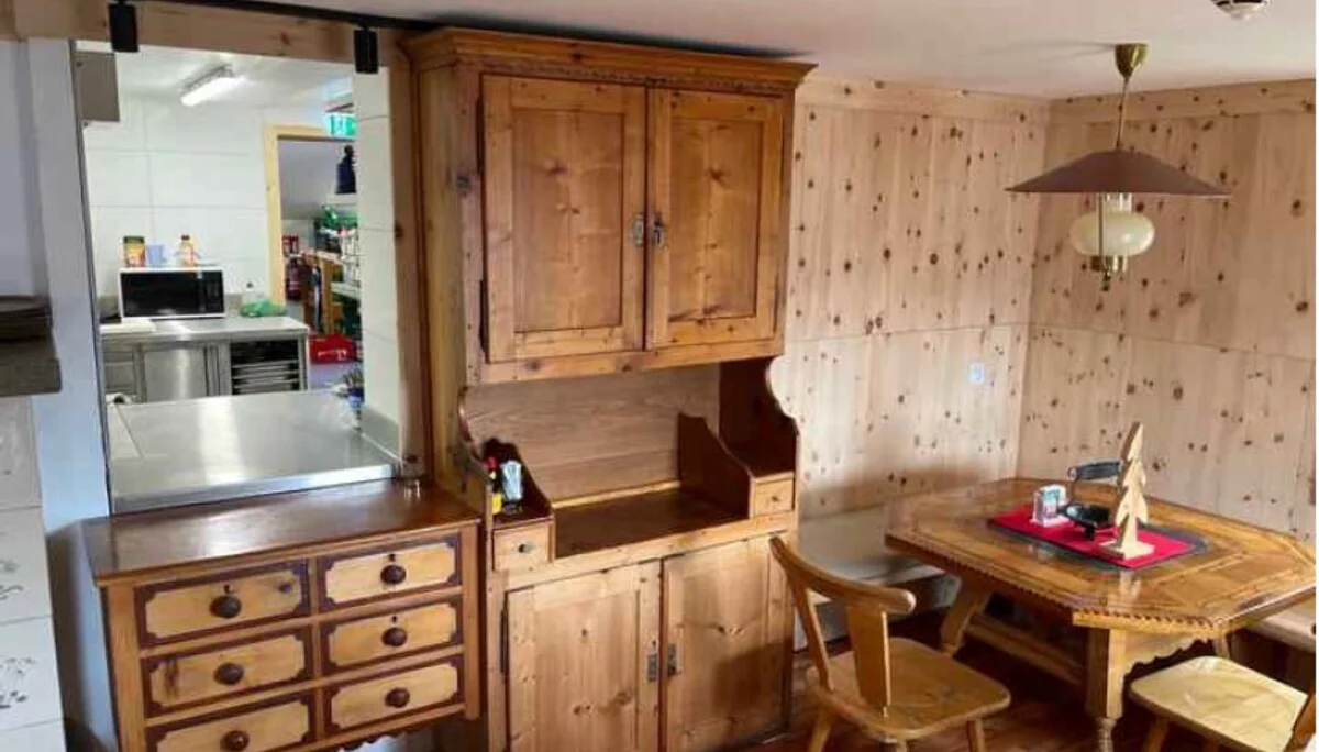 Häfler Hütte neue Stube 4 21.06.2024 | © www.spiss-partner.at / F. Larcher