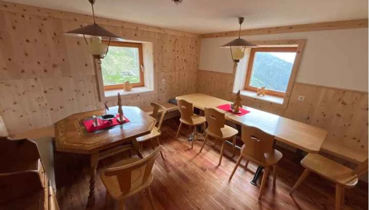 Häfler Hütte neue Stube 3 21.06.2024 | © www.spiss-partner.at / F. Larcher