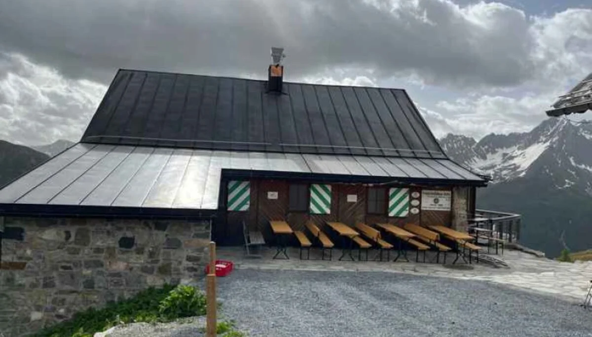 Häfler Hütte Aussen 21.06.2024 | © www.spiss-partner.at / F. Larcher