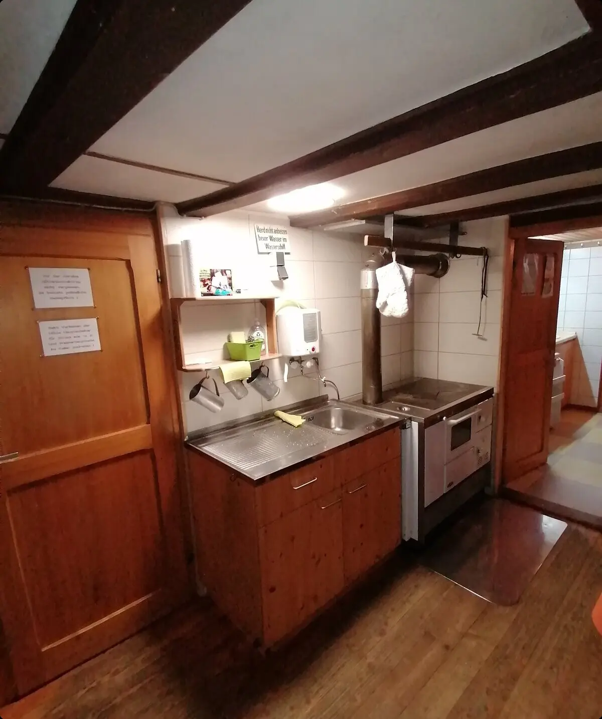 Lankhütte Heiz- und Kochbereich | © DAV-FN / J. Pescheck